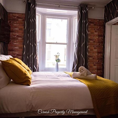 River Street Apartments Truro Eksteriør bilde