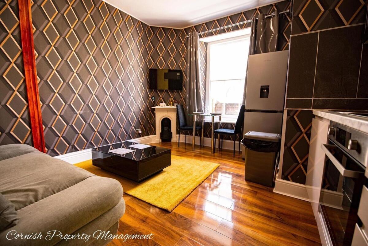 River Street Apartments Truro Rom bilde